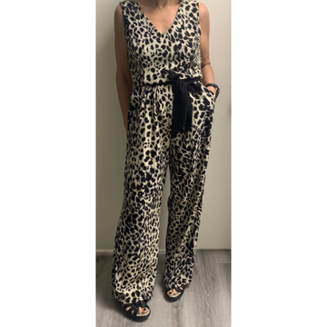 Leopard print jumper - Robin Boutique-Boutique    &.  Reloved Fabrics